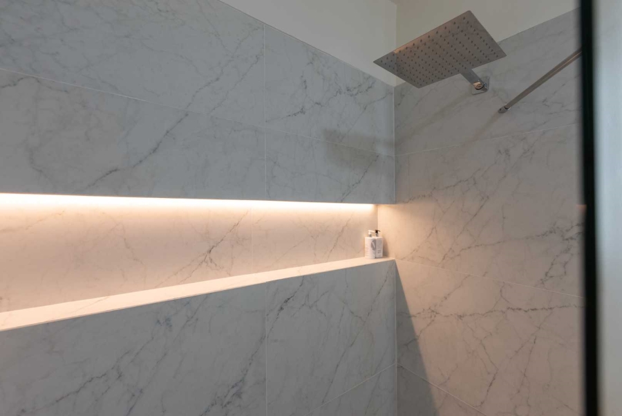 2 Bedroom Property for Sale in Sea Point Western Cape